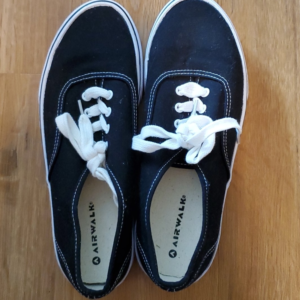 Airwalk Sneakers